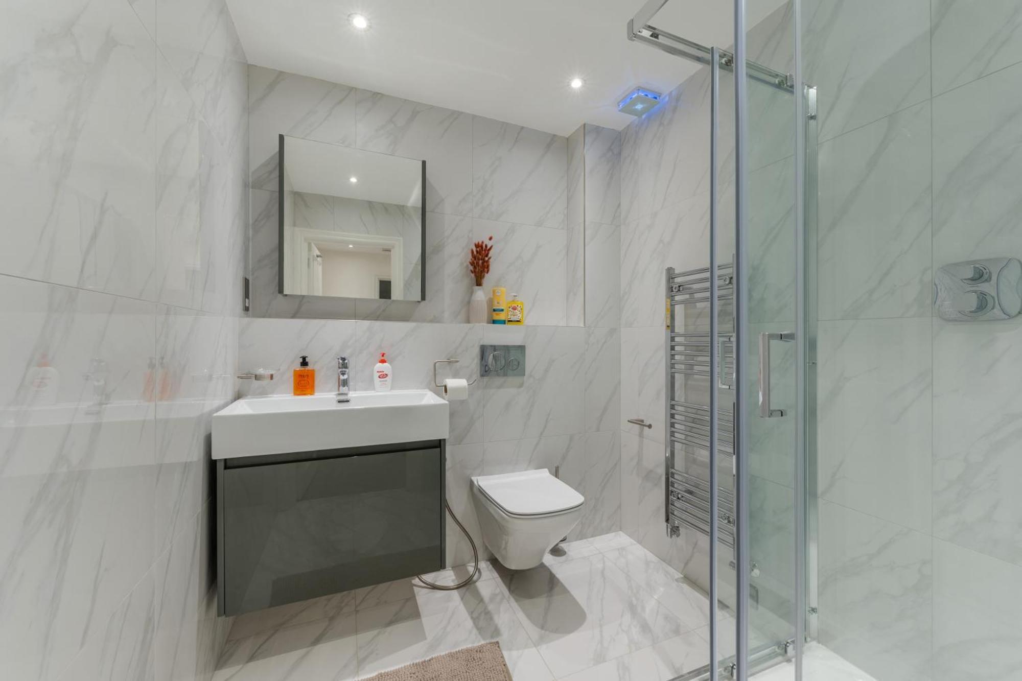 5H Modern Elegance 1-Bedroom City Living In ロンドン エクステリア 写真